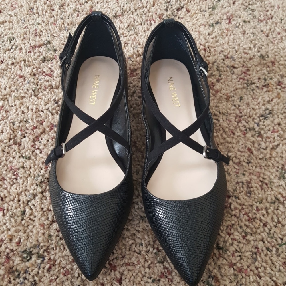 NWB Nine West flats